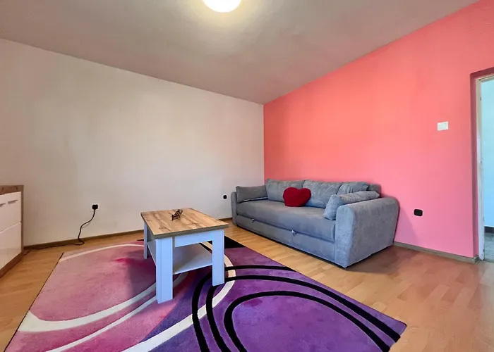 Nikolina Lejlighed *